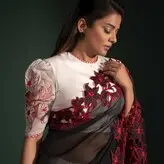 Priyamani голая #0009
