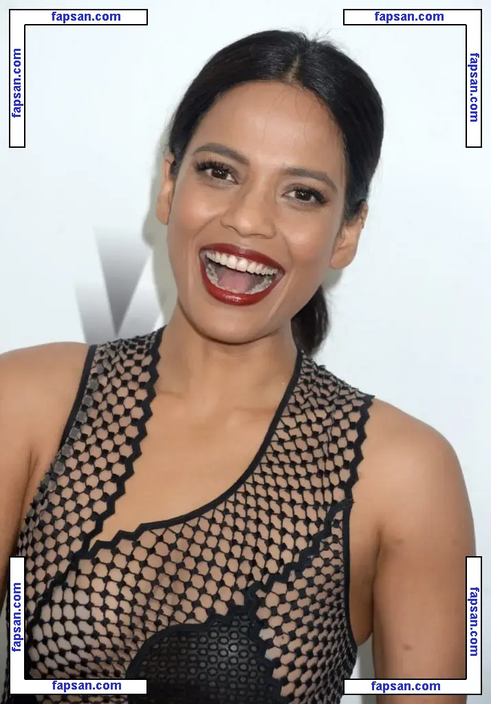 Priyanka Bose голая фото #0003 с Онлифанс