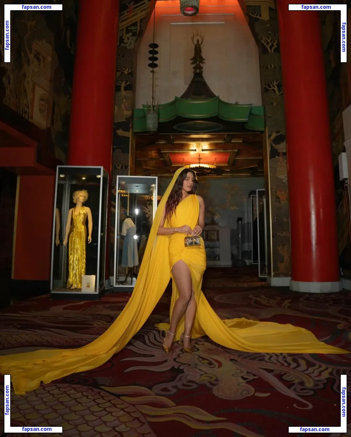 Priyanka Chopra голая фото #1470 с Онлифанс