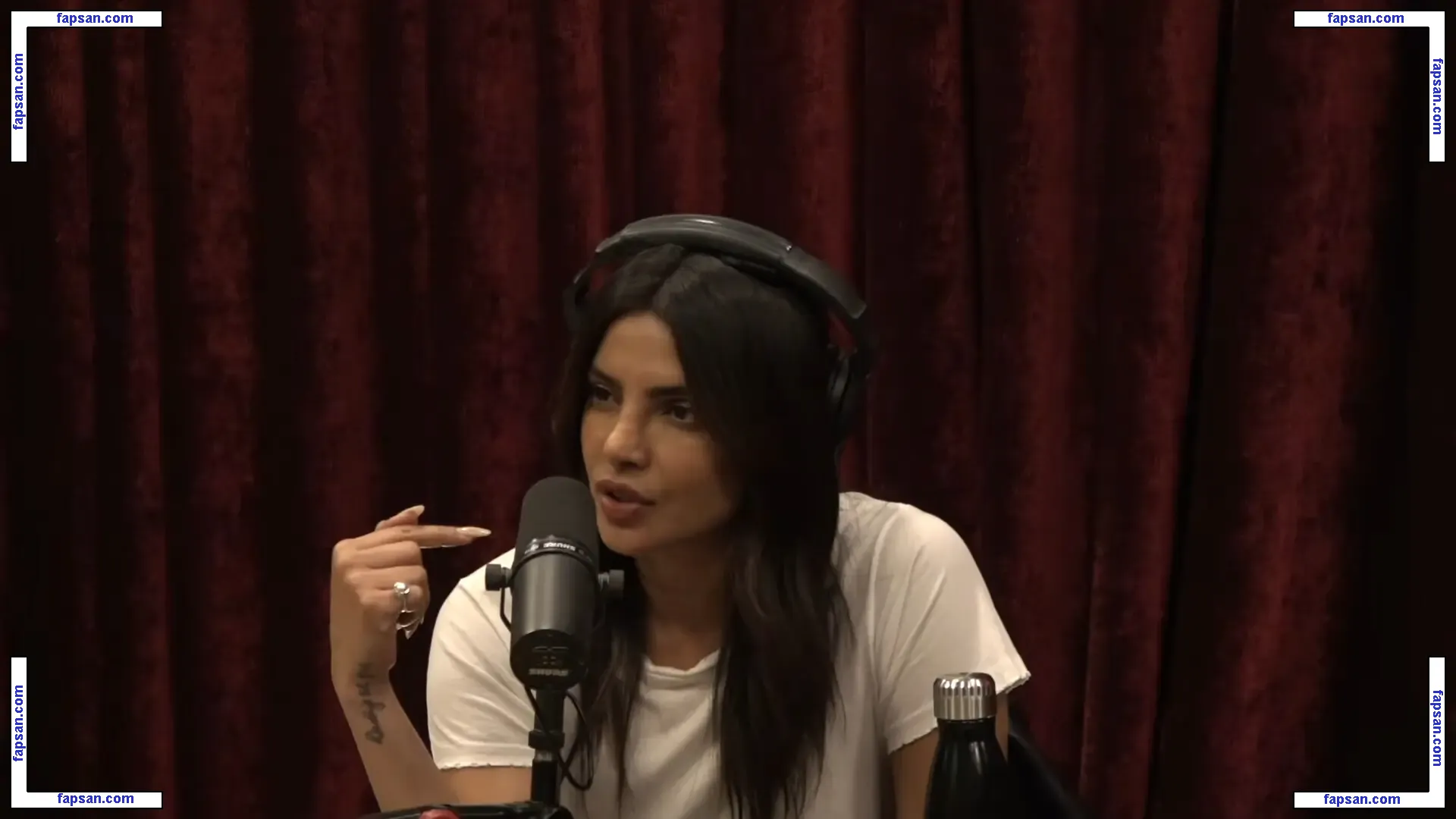 Priyanka Chopra голая фото #1471 с Онлифанс