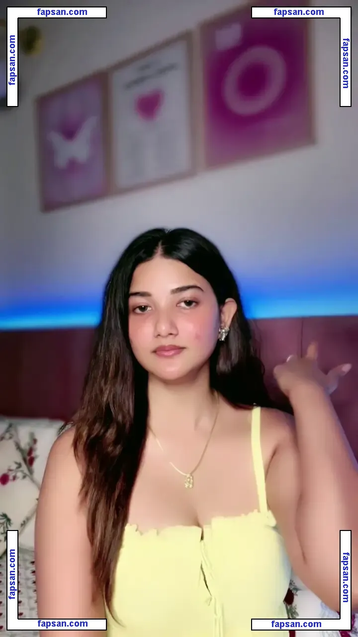 Priyanka Singha голая фото #0002 с Онлифанс