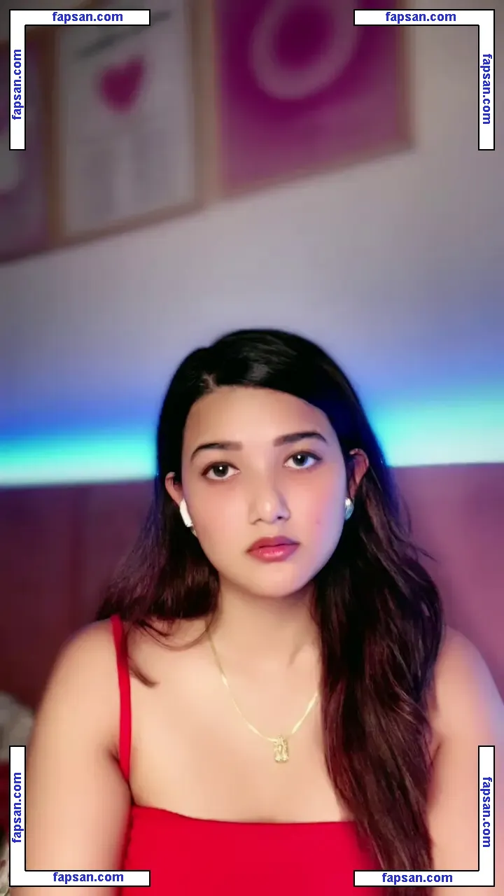 Priyanka Singha голая фото #0014 с Онлифанс