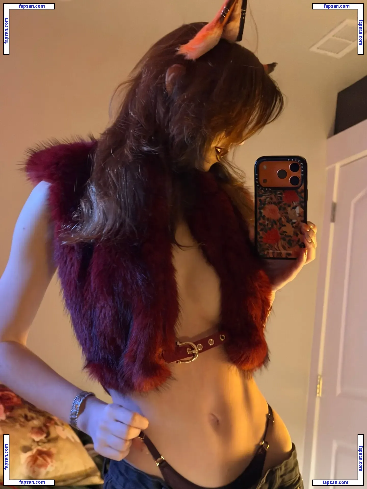 prototype.fox голая фото #0004 с Онлифанс