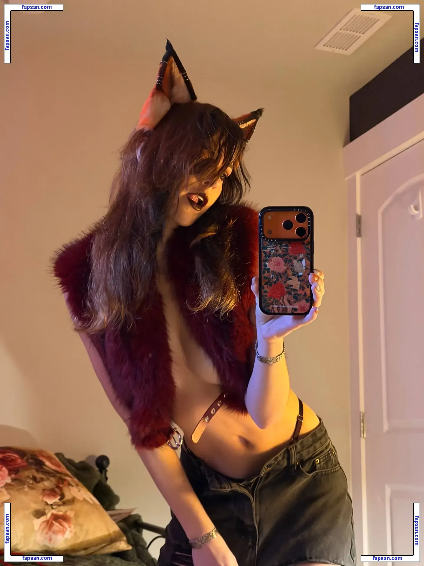 prototype.fox голая фото #0005 с Онлифанс