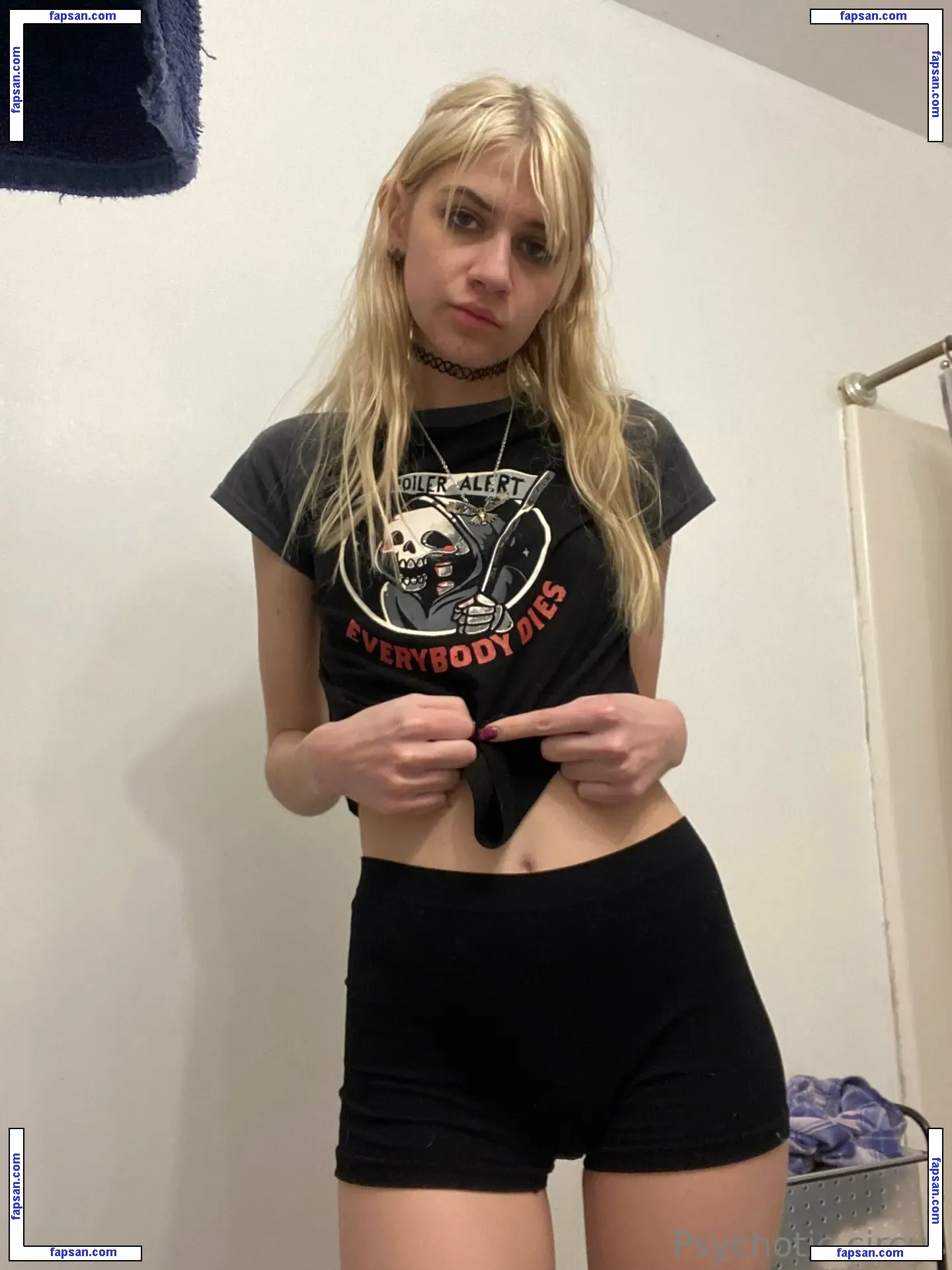 psychoticcircus nude photo #0003 from OnlyFans