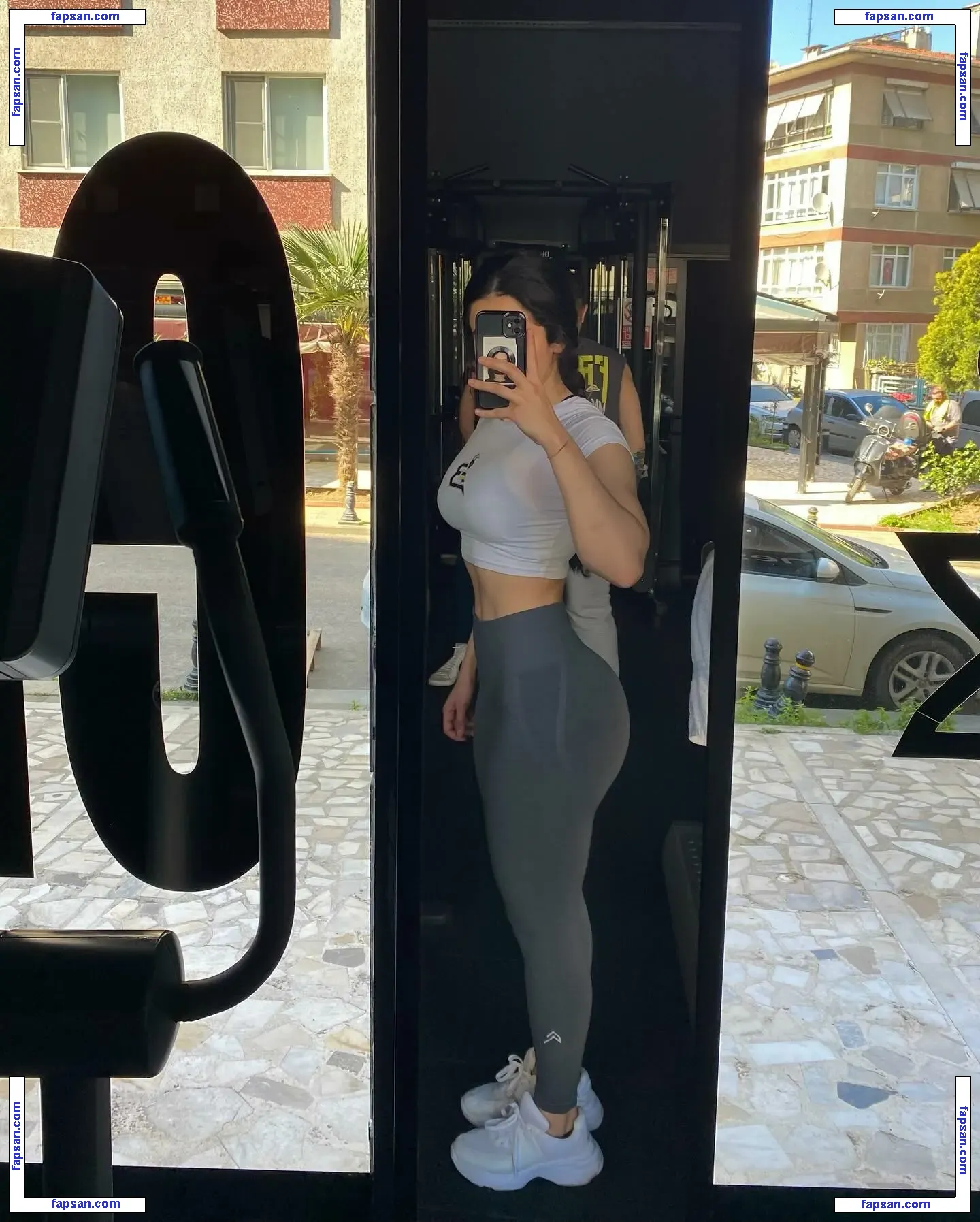 pt.irempalaa nude photo #0015 from OnlyFans