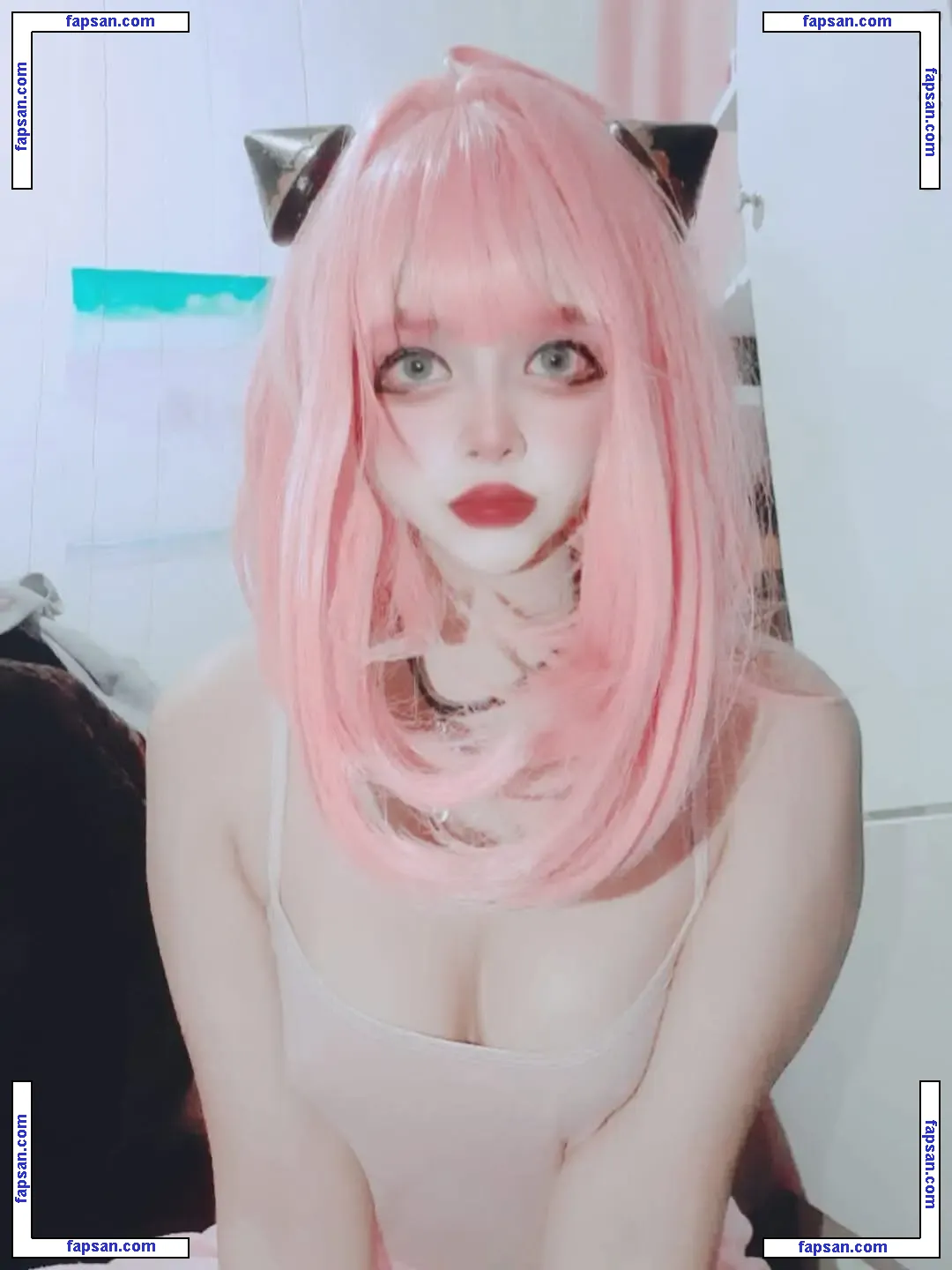 Puddingsama00 nude photo #0010 from OnlyFans