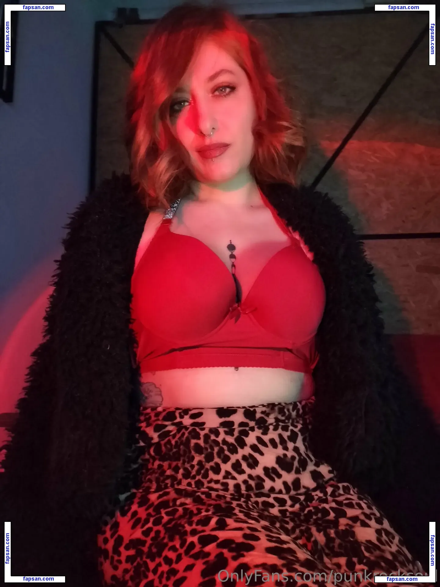 punkrocksoul nude photo #0007 from OnlyFans