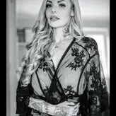 Pure.horror голая #0010