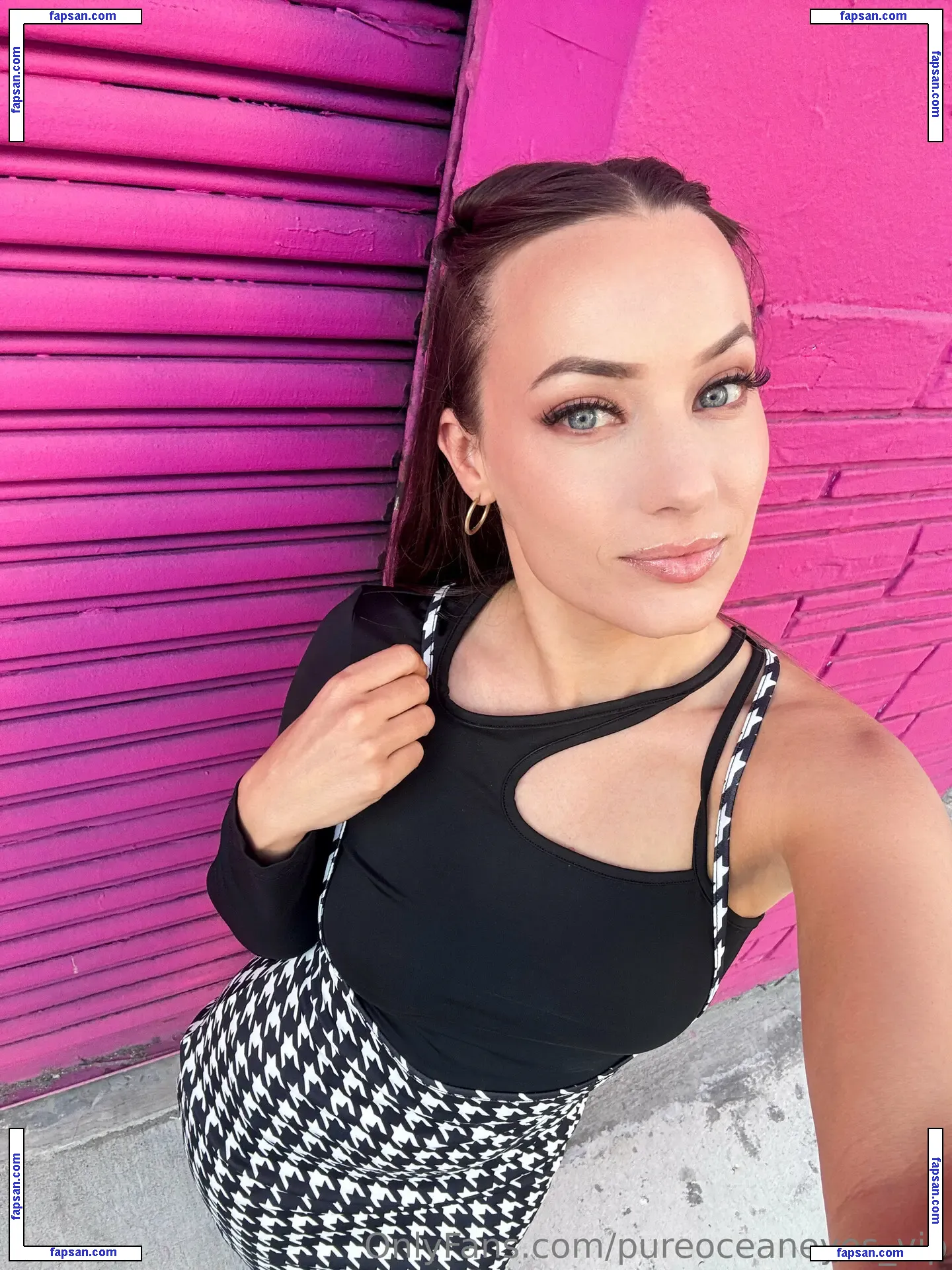 pureoceaneyes_vip nude photo #0003 from OnlyFans