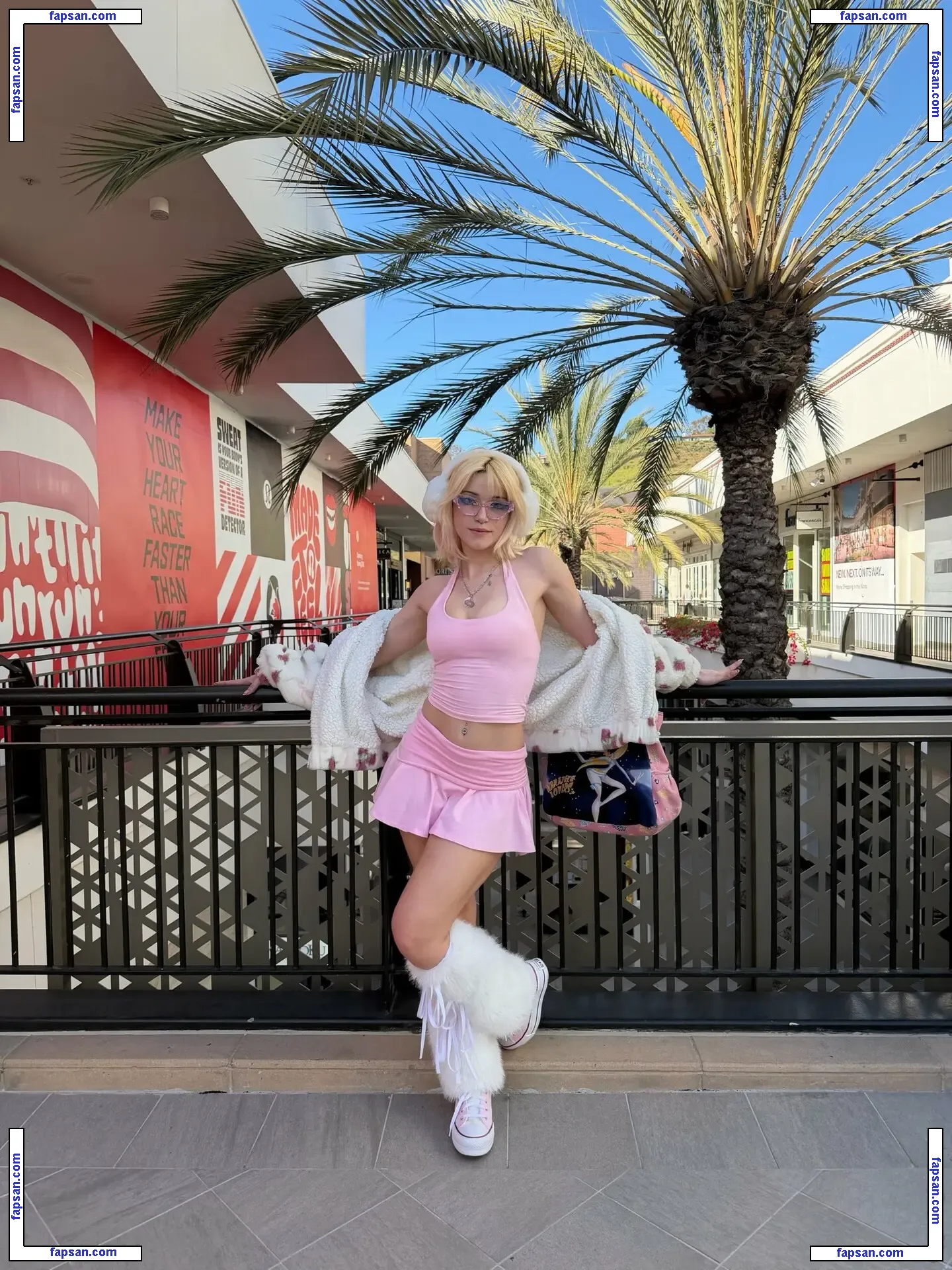 Puresoftie голая фото #0015 с Онлифанс