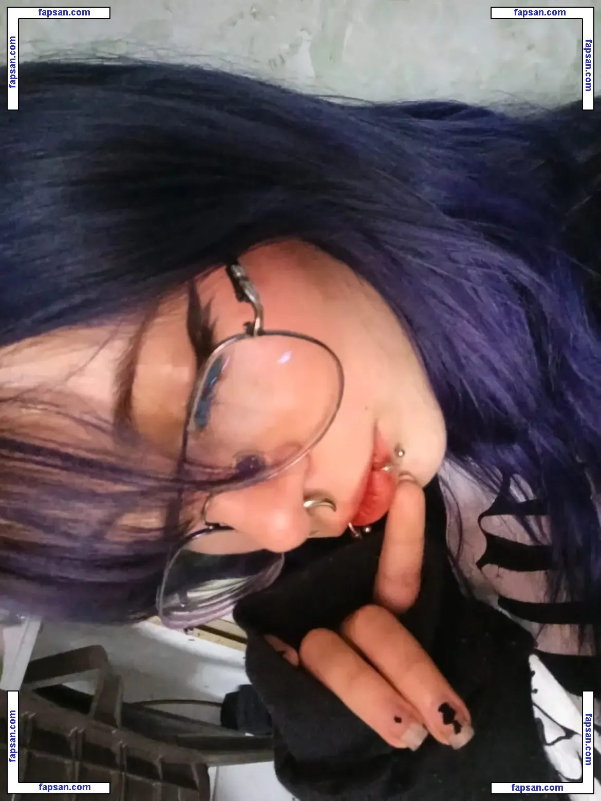 Purplelilith3 голая фото #0005 с Онлифанс