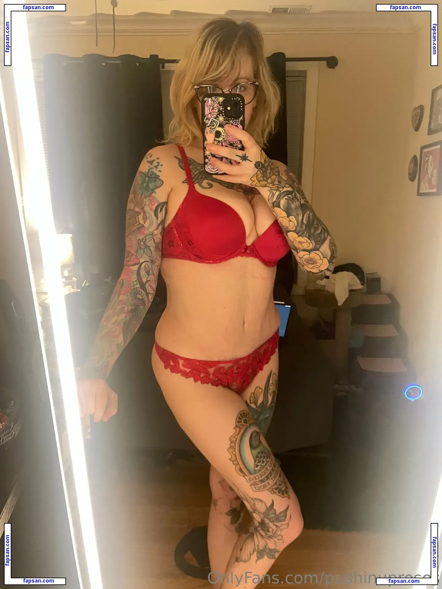 PushingUpRoses nude photo #0207 from OnlyFans