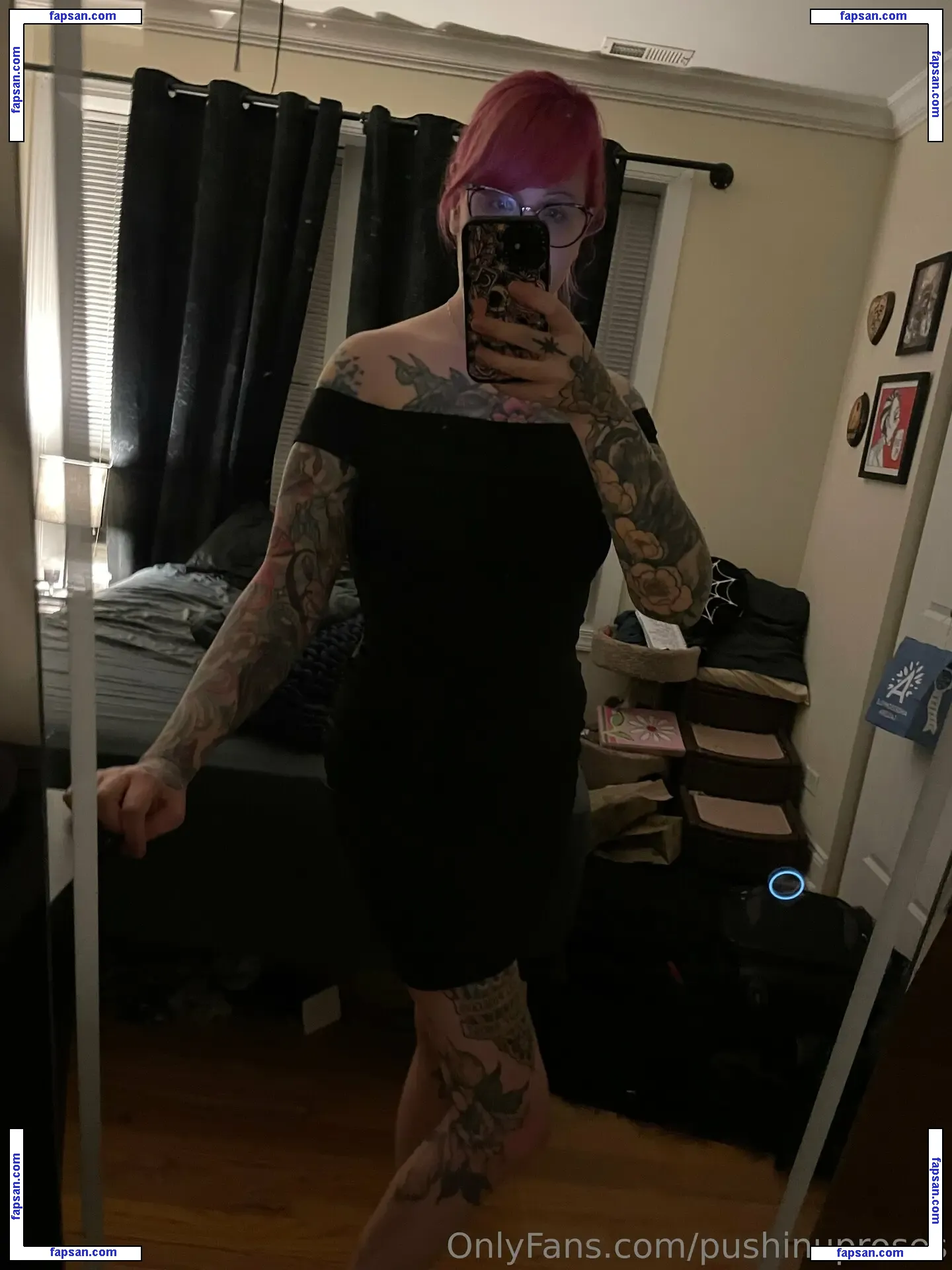 PushingUpRoses nude photo #0296 from OnlyFans