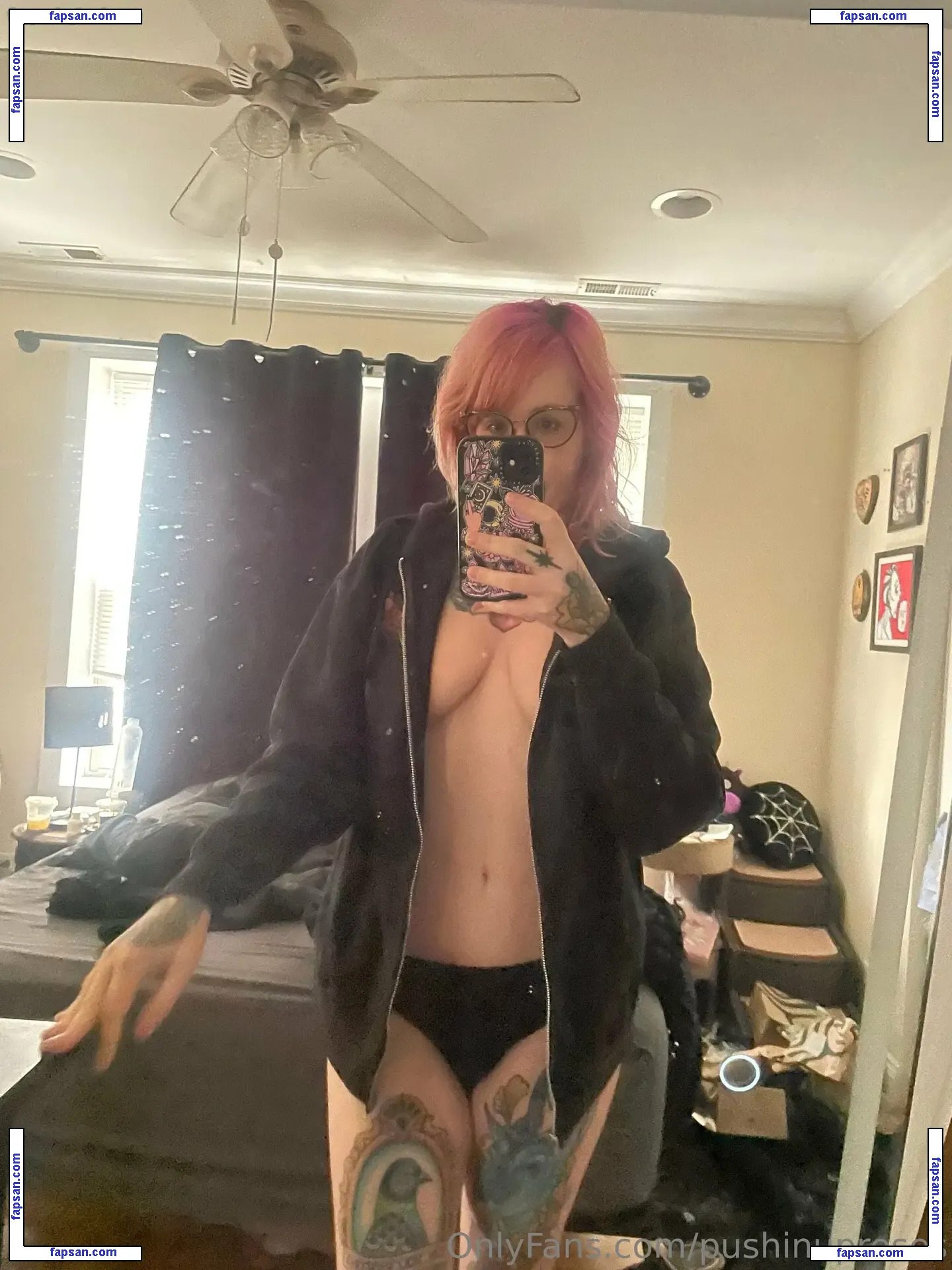 PushingUpRoses nude photo #0307 from OnlyFans