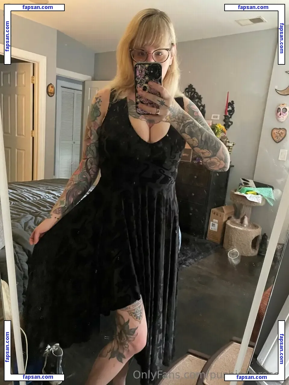 PushingUpRoses nude photo #0321 from OnlyFans