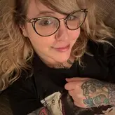 PushingUpRoses nude #0370