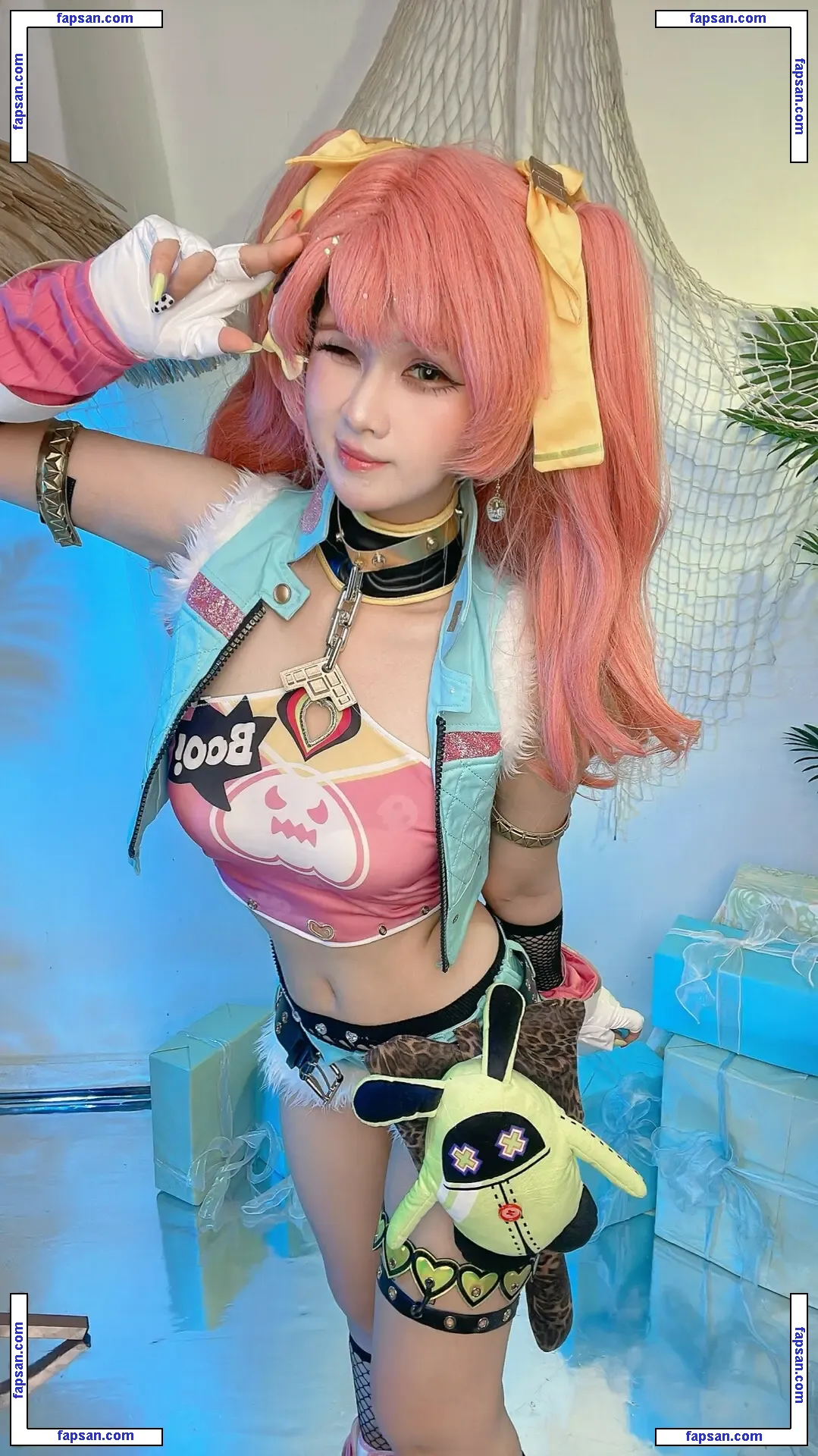 Pyon Lay голая фото #0043 с Онлифанс