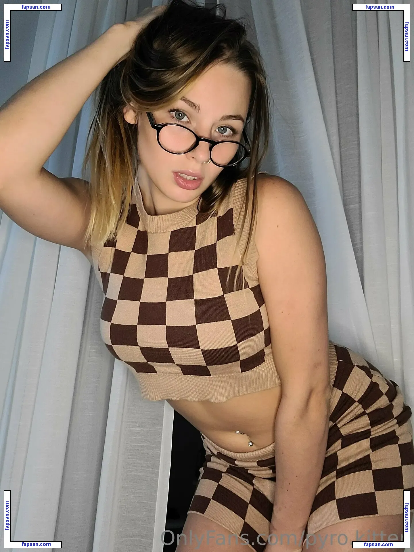 Pyro Kitten nude photo #0046 from OnlyFans