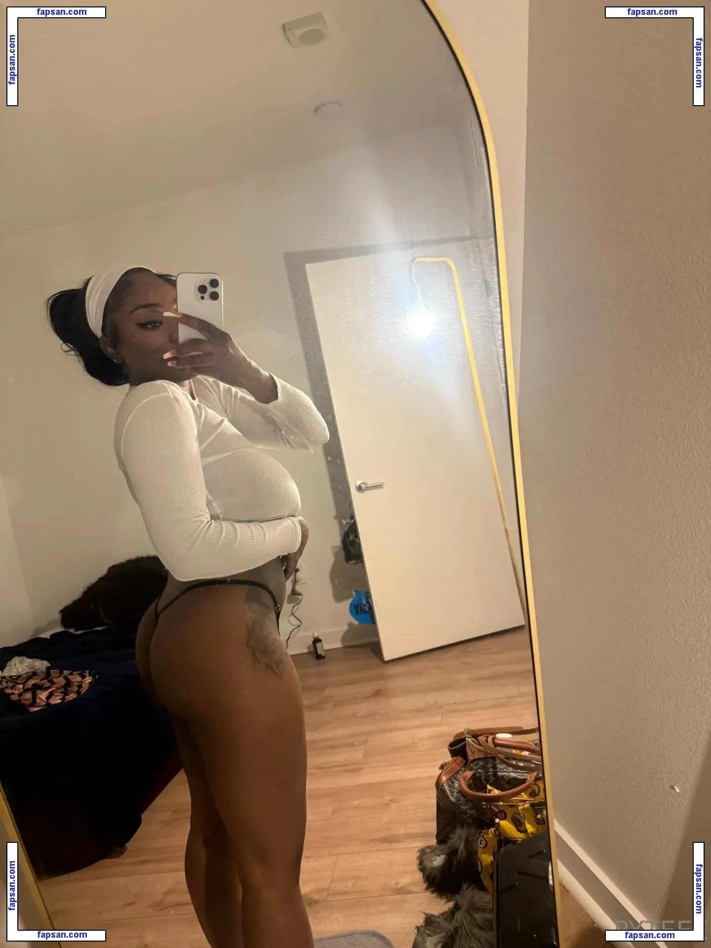 pyteee nude photo #0013 from OnlyFans