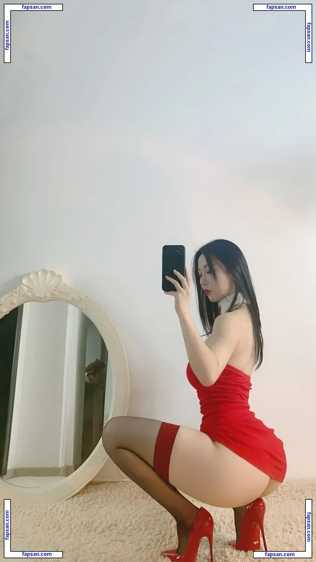 QiaoniuTT nude photo #0022 from OnlyFans