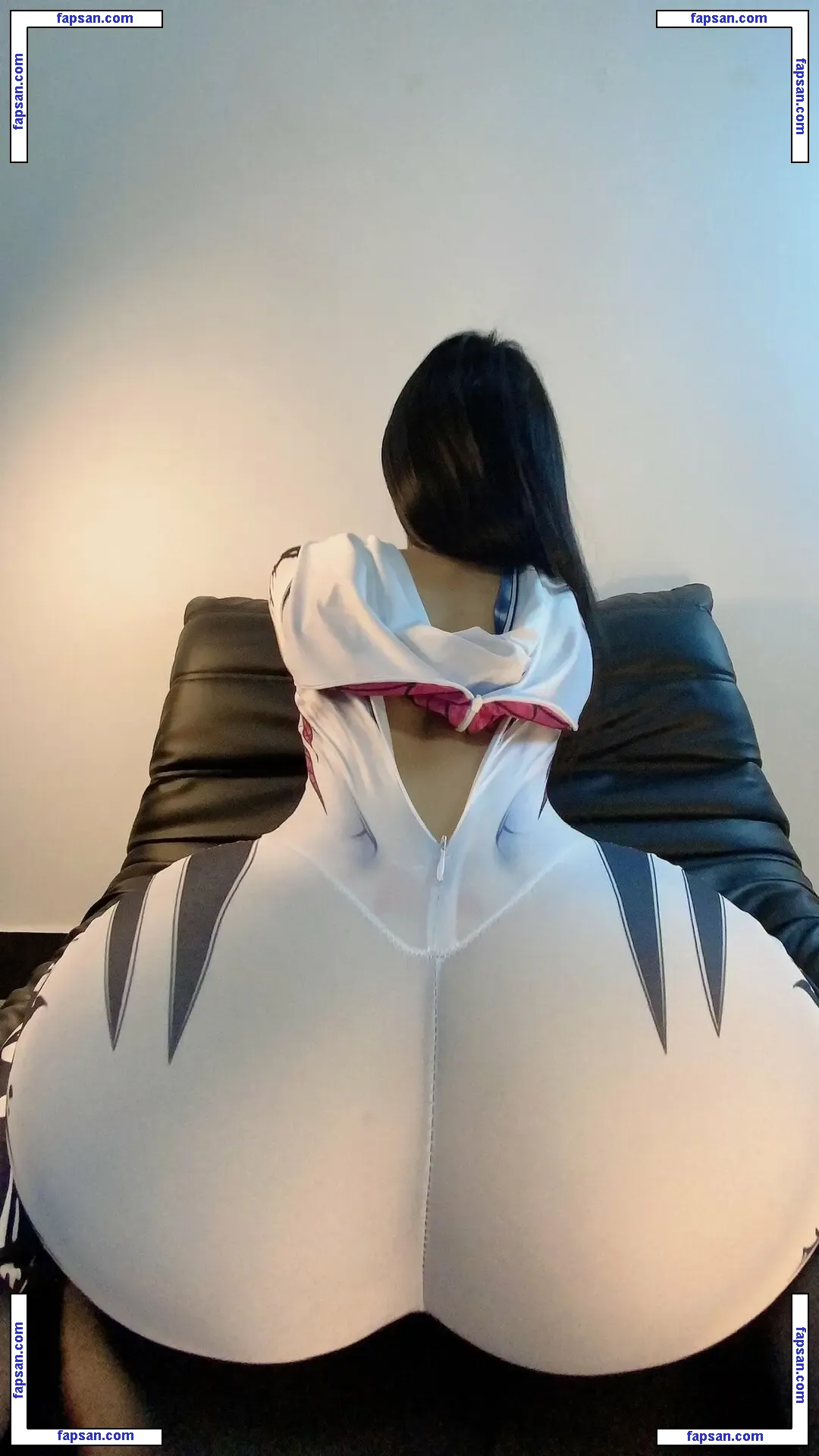 QiaoniuTT nude photo #0414 from OnlyFans