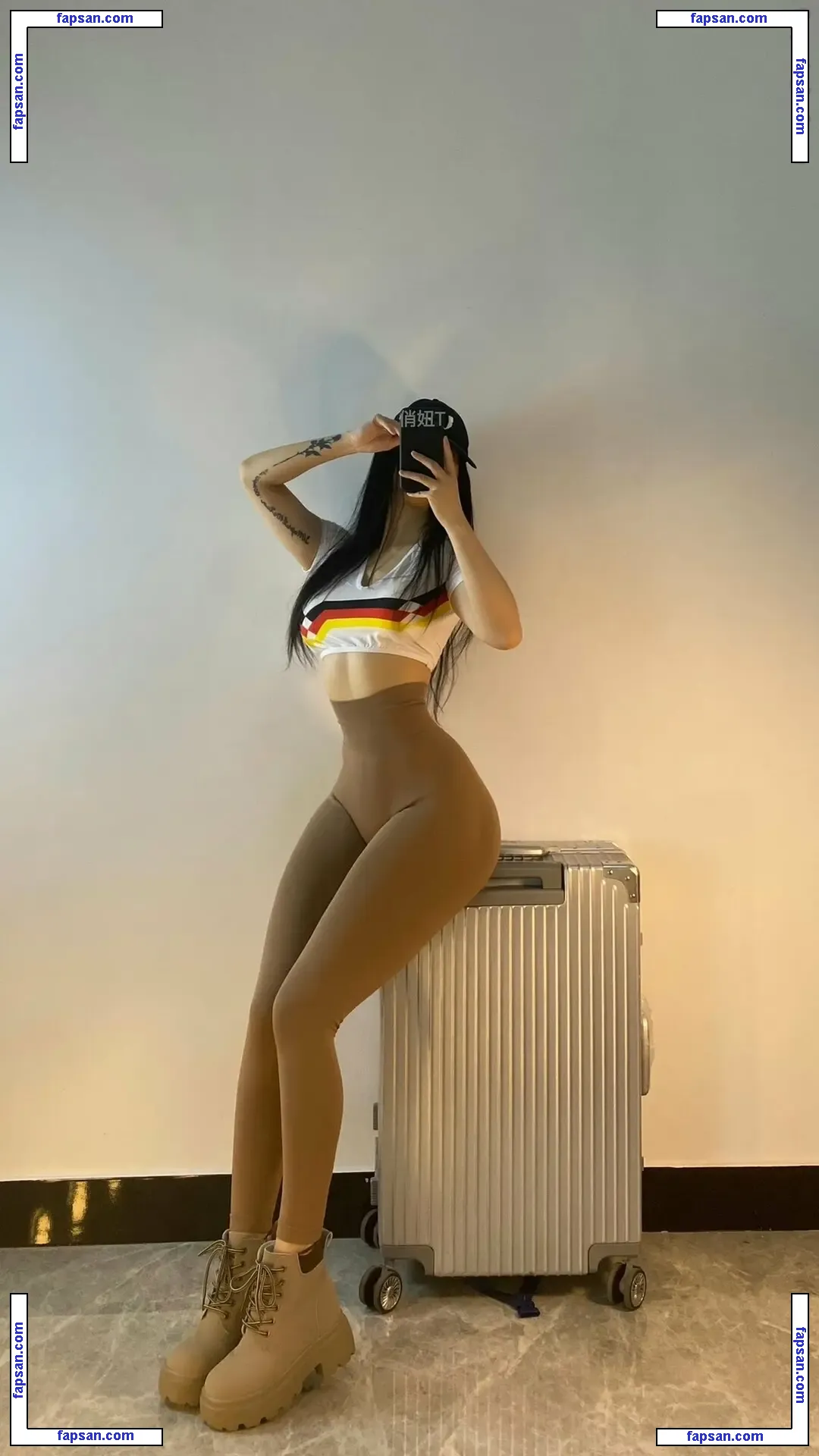 QiaoniuTT nude photo #0998 from OnlyFans