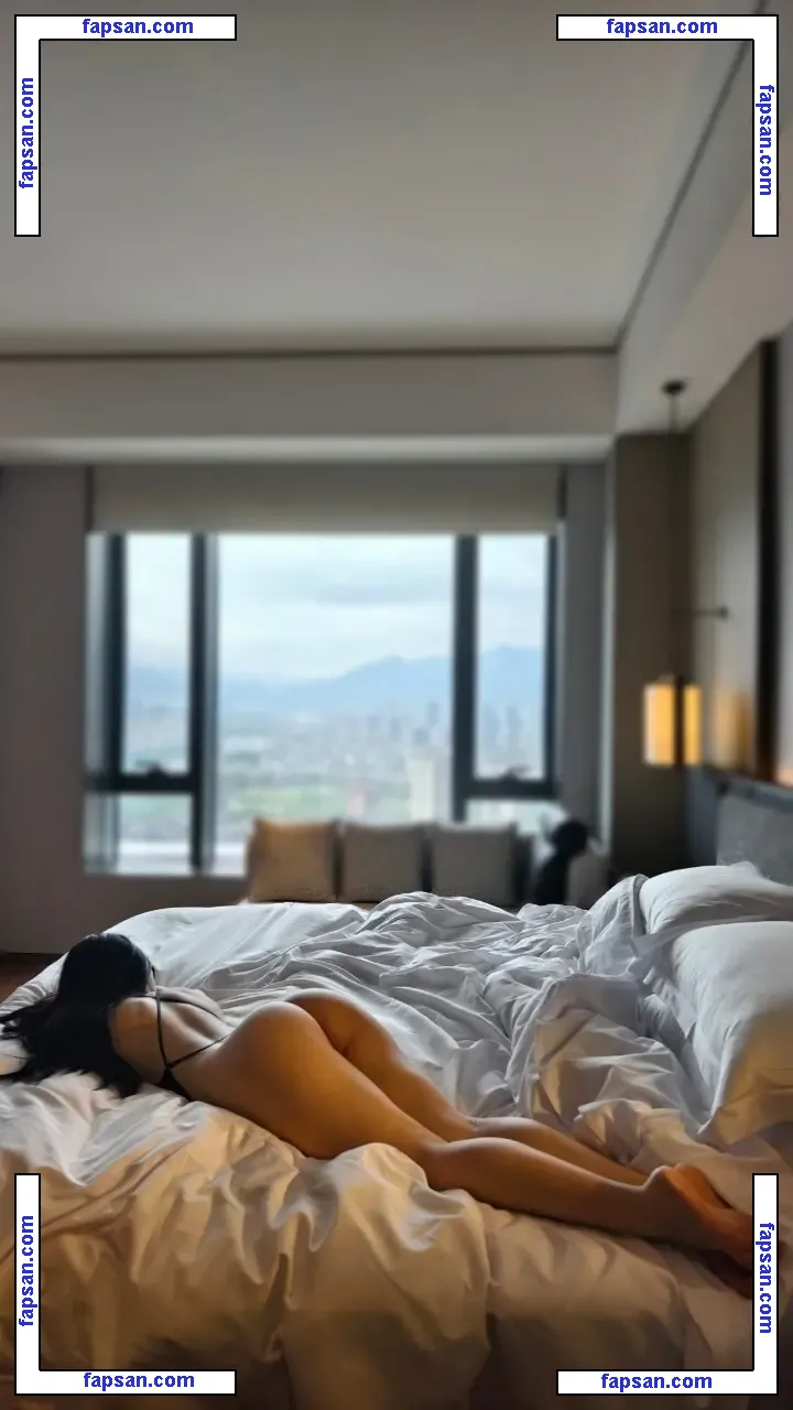 QiaoniuTT nude photo #3542 from OnlyFans