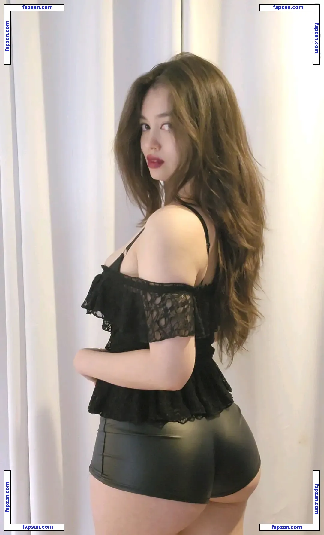 qilin.anh голая фото #0023 с Онлифанс