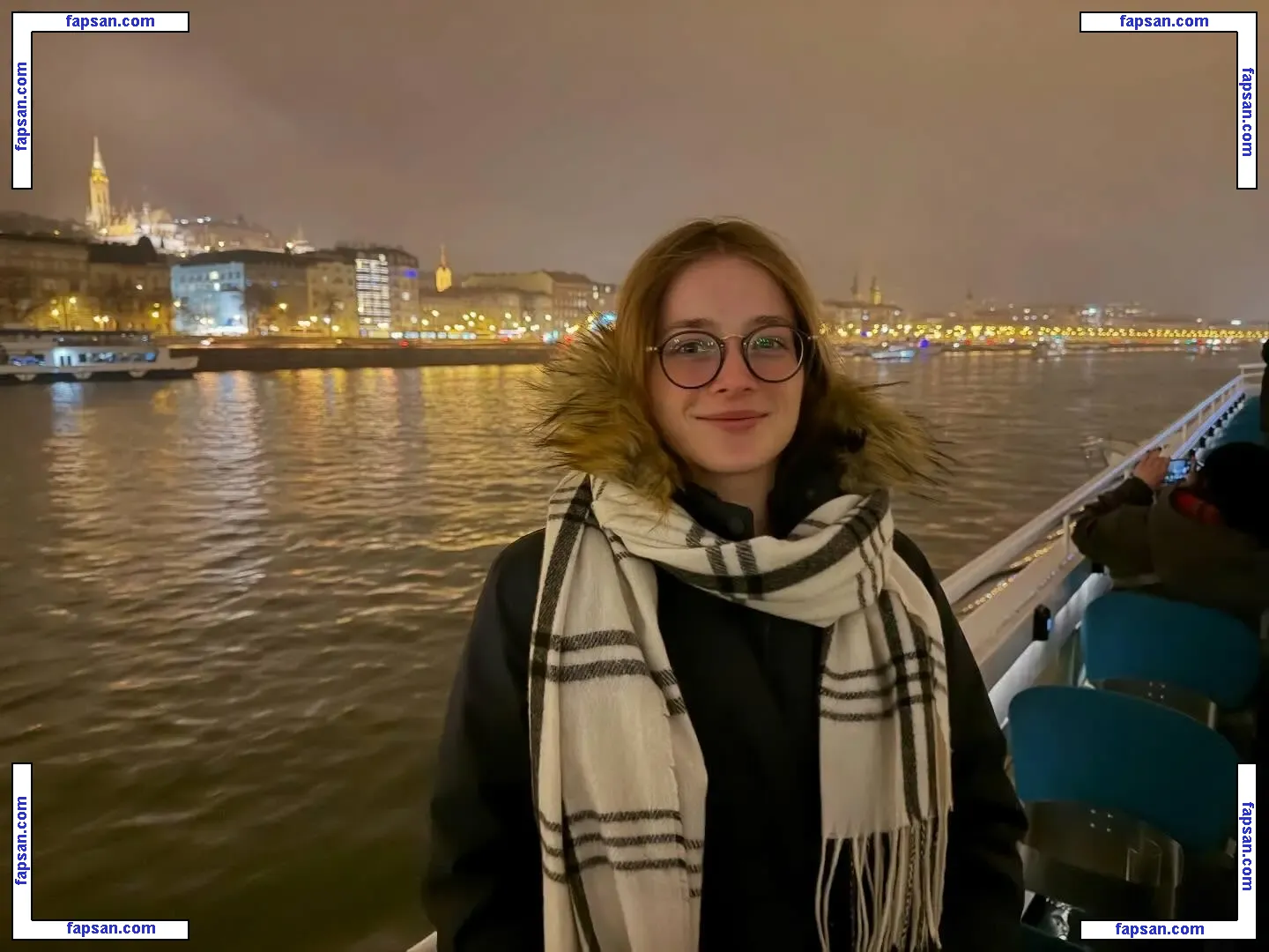 qoqsik голая фото #0032 с Онлифанс