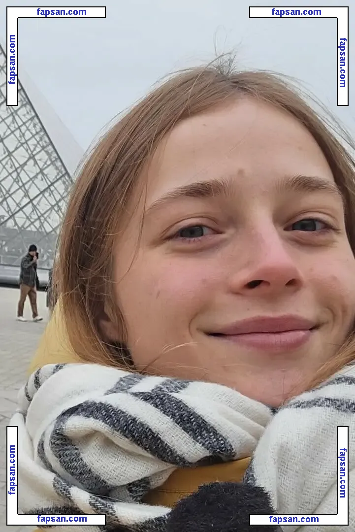 qoqsik голая фото #0035 с Онлифанс