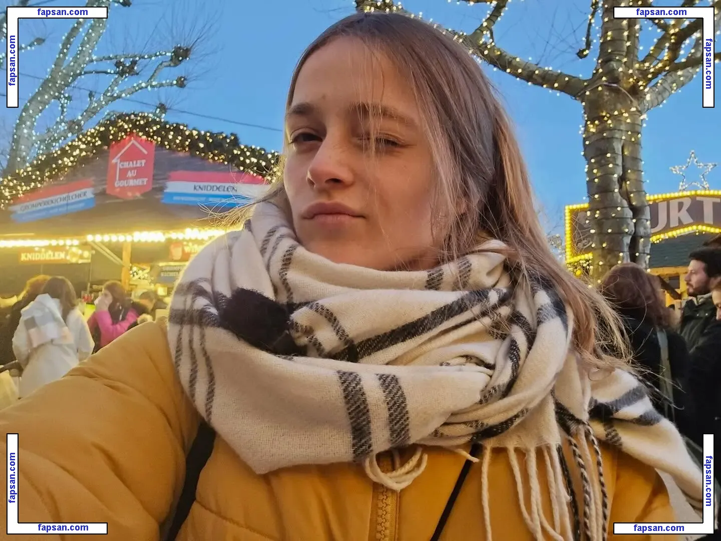 qoqsik голая фото #0038 с Онлифанс