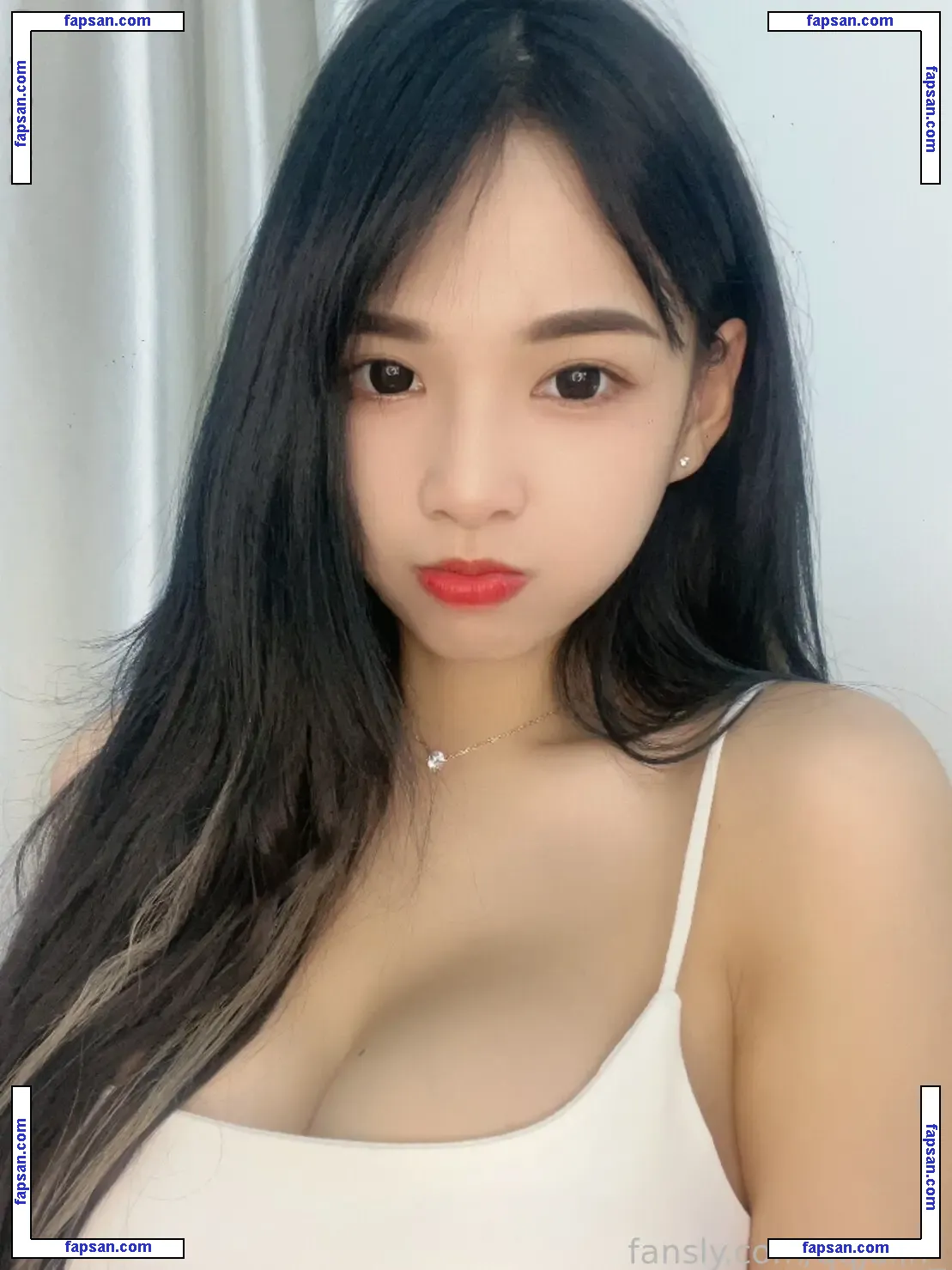 qqjolin_ nude photo #0017 from OnlyFans