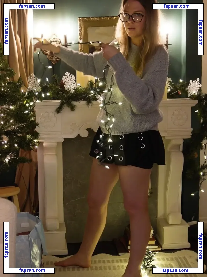 QTCinderella nude photo #0035 from OnlyFans