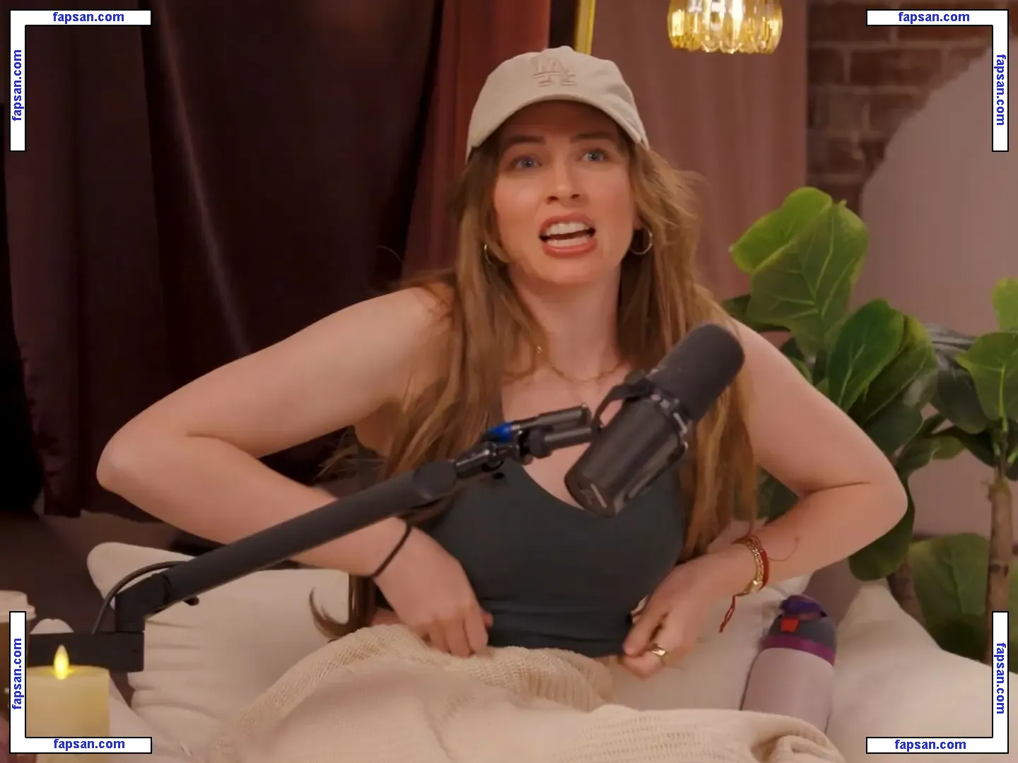 QTCinderella nude photo #0043 from OnlyFans