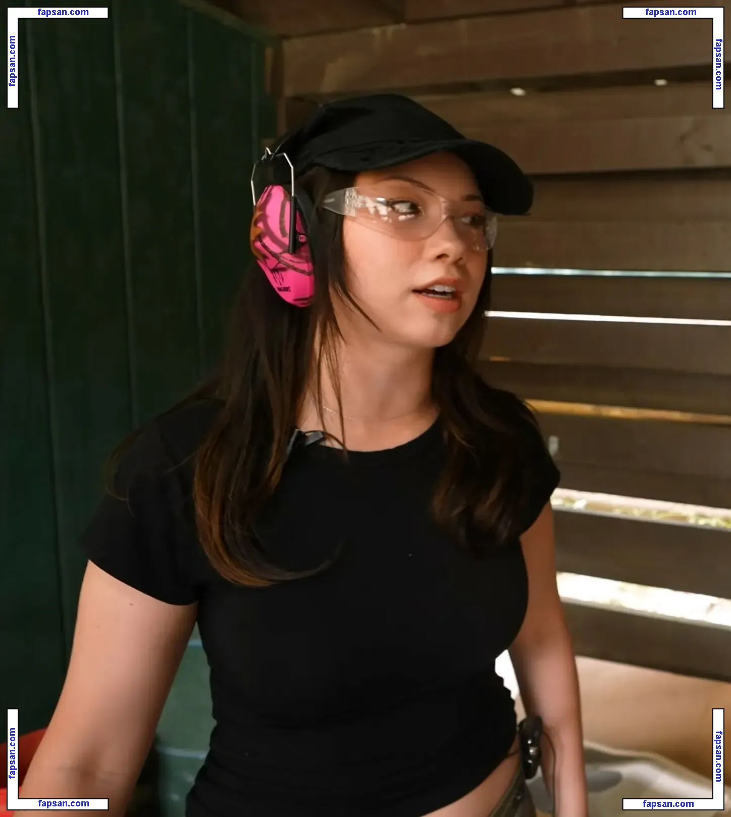 QuarterJade nude photo #0838 from OnlyFans