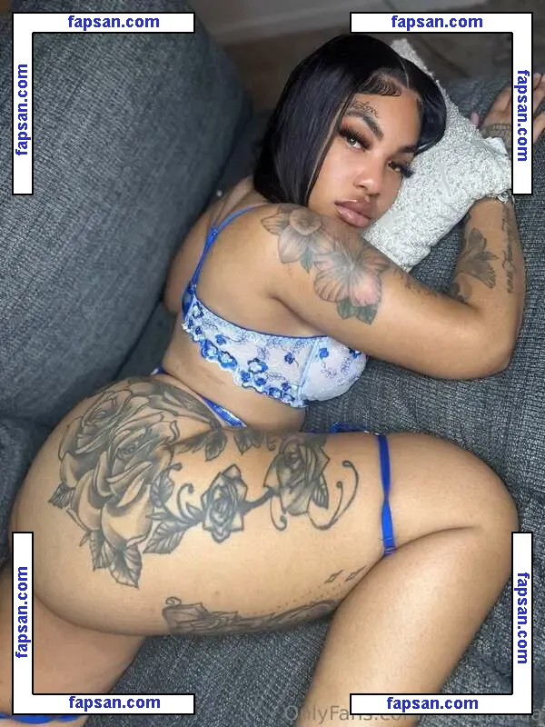 Queen Kiaa голая фото #0005 с Онлифанс