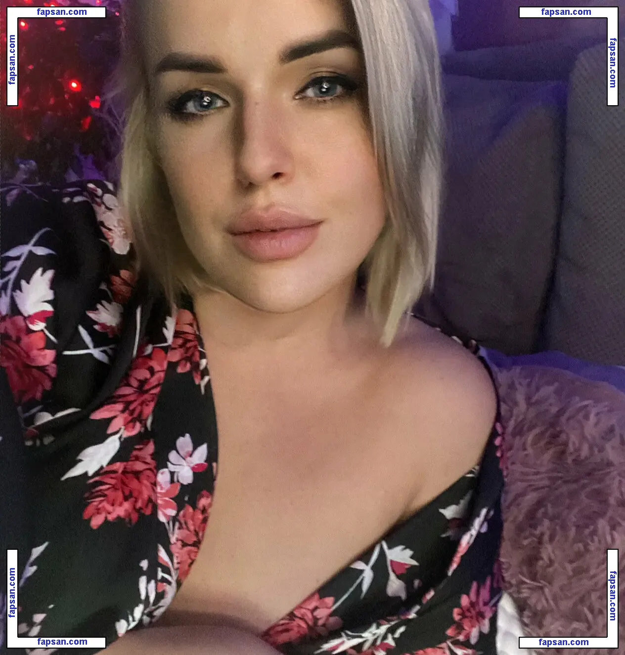 queen-kylie / kylizzlequeenx nude photo #0009 from OnlyFans