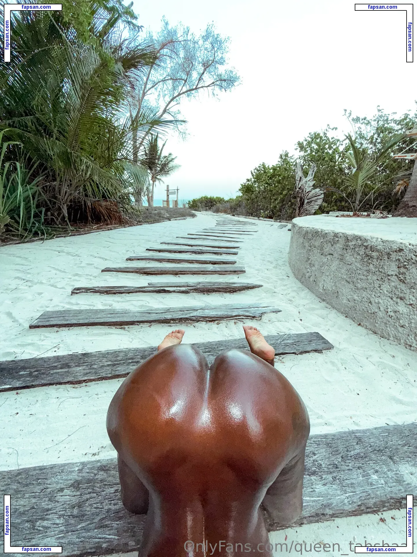 Queen_tahshaar голая фото #0130 с Онлифанс