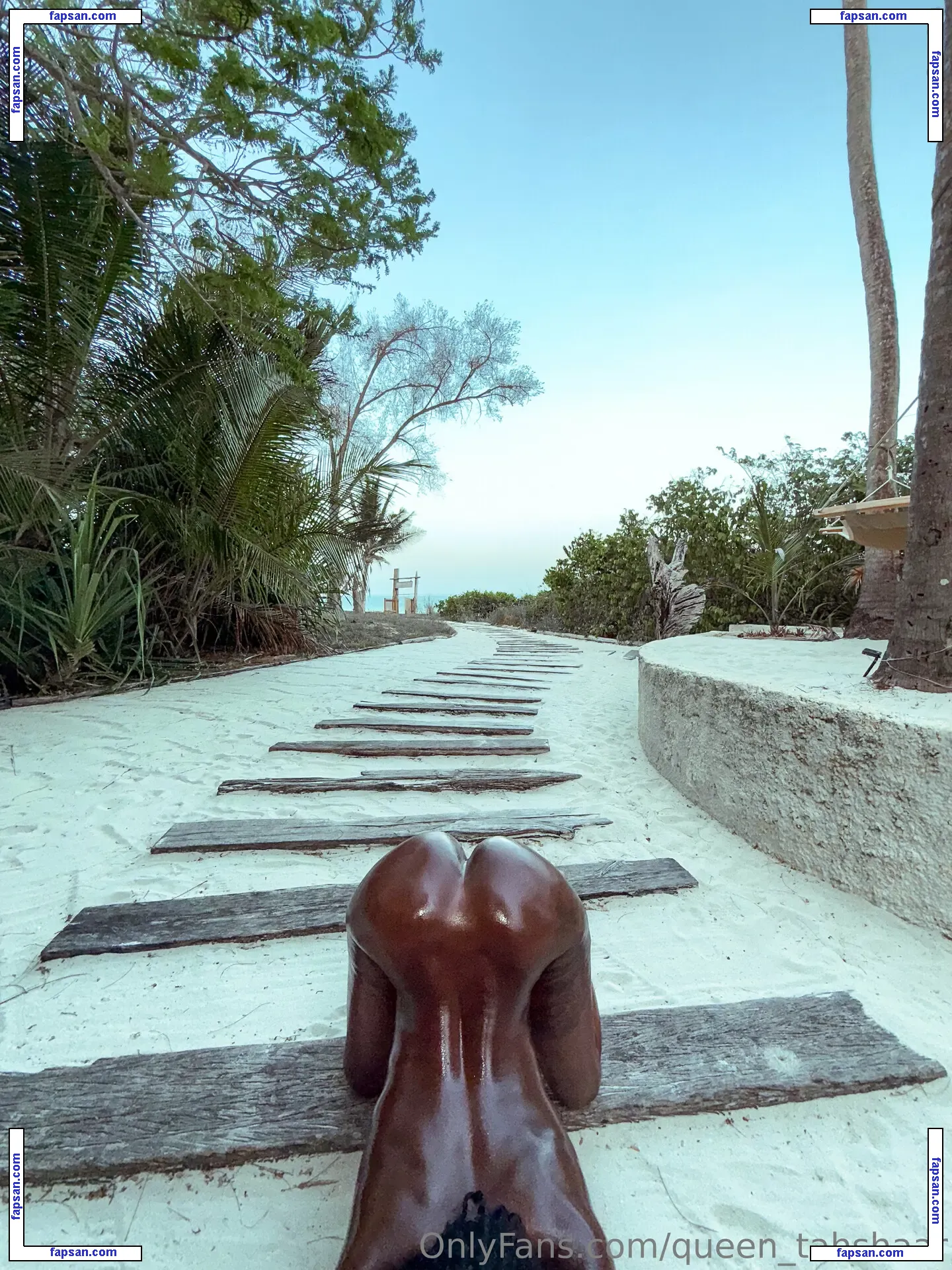 Queen_tahshaar голая фото #0138 с Онлифанс