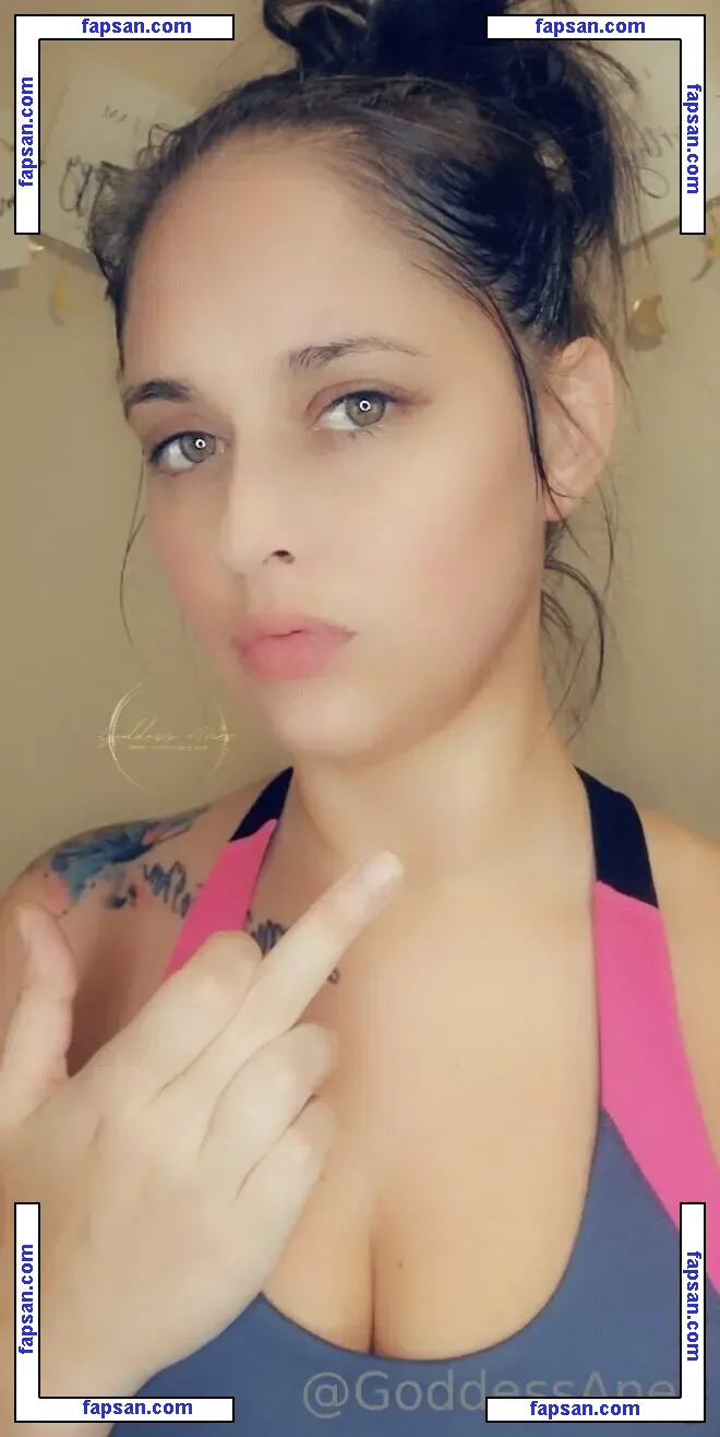 queenanez nude photo #0011 from OnlyFans