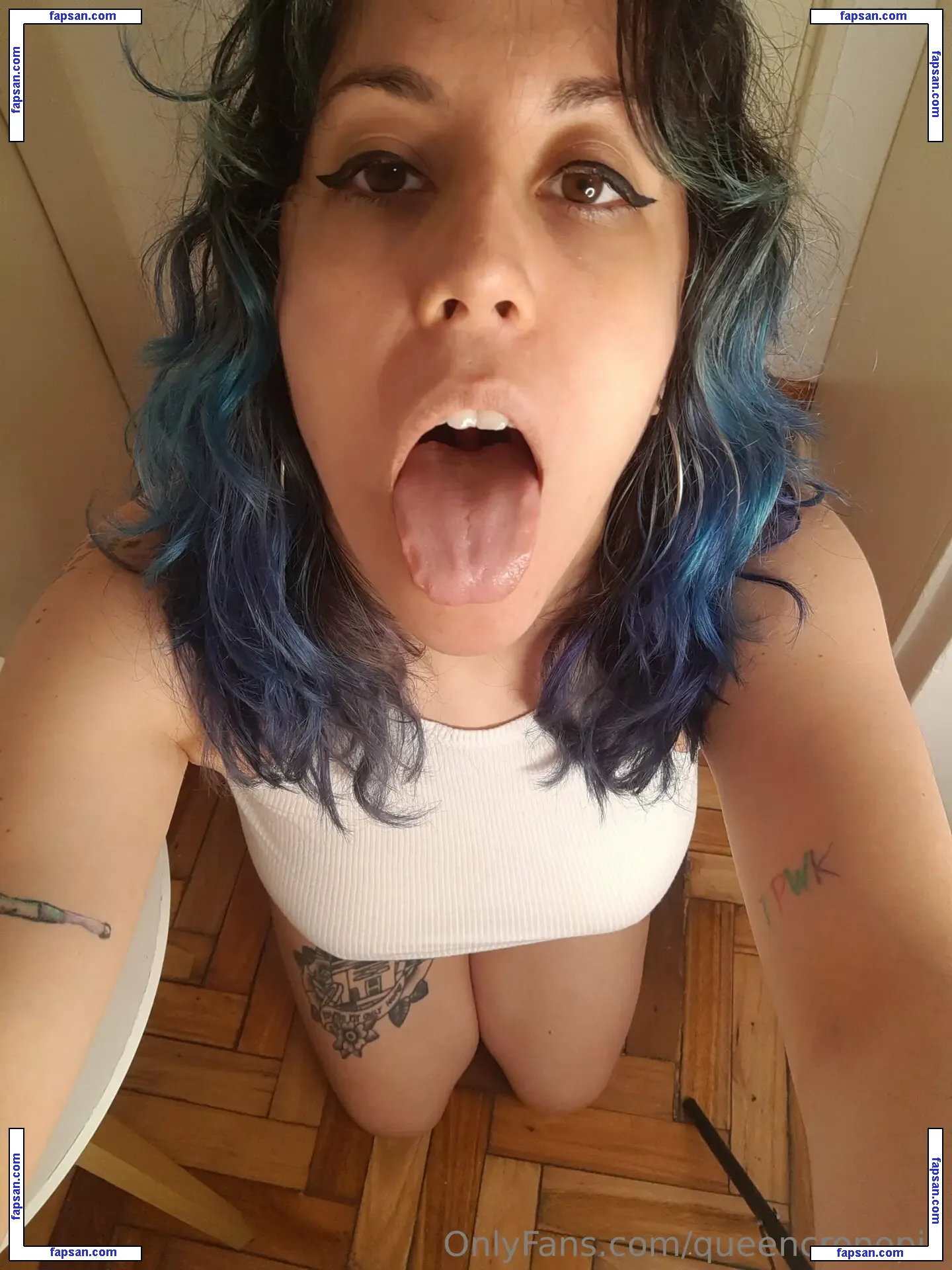 queencronopia nude photo #0024 from OnlyFans