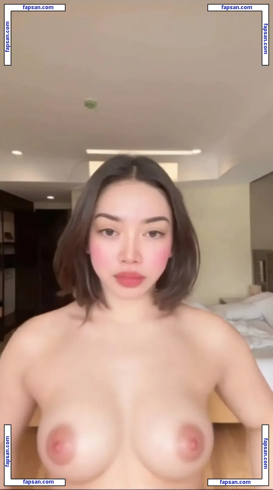 Queency Geollina nude photo #0005 from OnlyFans