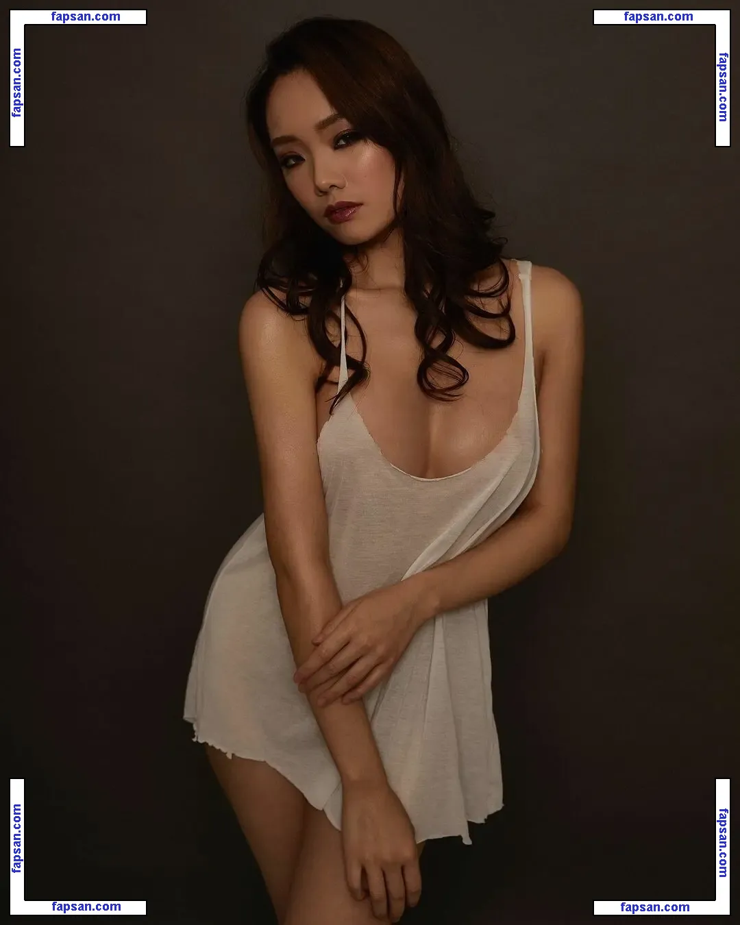 Queenie Lam nude photo #0021 from OnlyFans