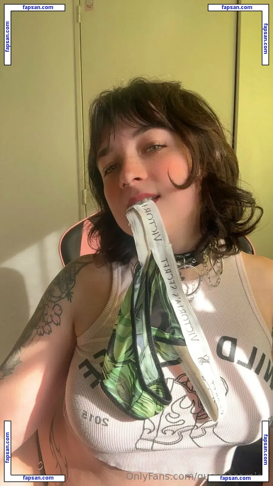 queenscorpiaa nude photo #0002 from OnlyFans