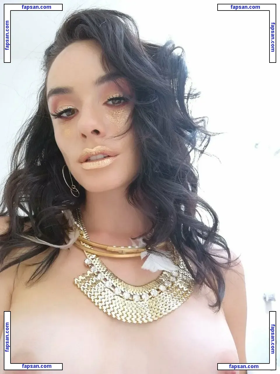 Quetzalli nude photo #0006 from OnlyFans