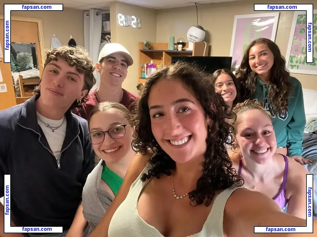 quincybytheway голая фото #0019 с Онлифанс