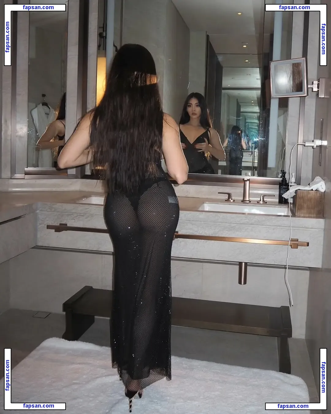 Quinn_strawberrie голая фото #0012 с Онлифанс