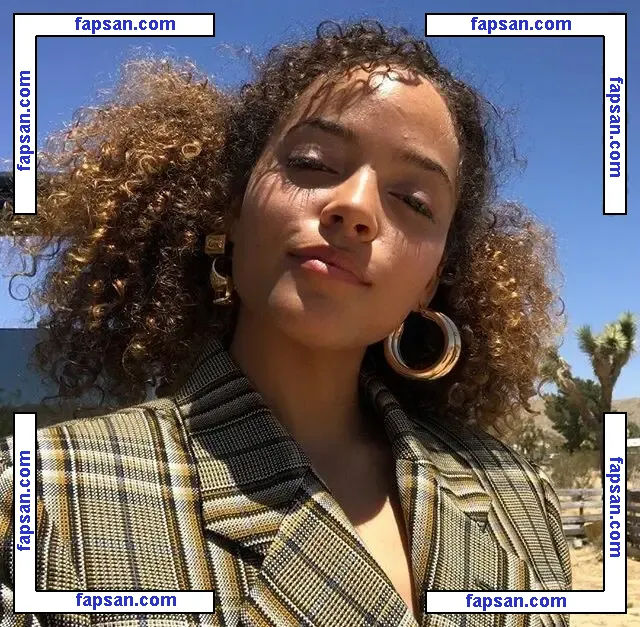 Quintessa Swindell голая фото #0028 с Онлифанс