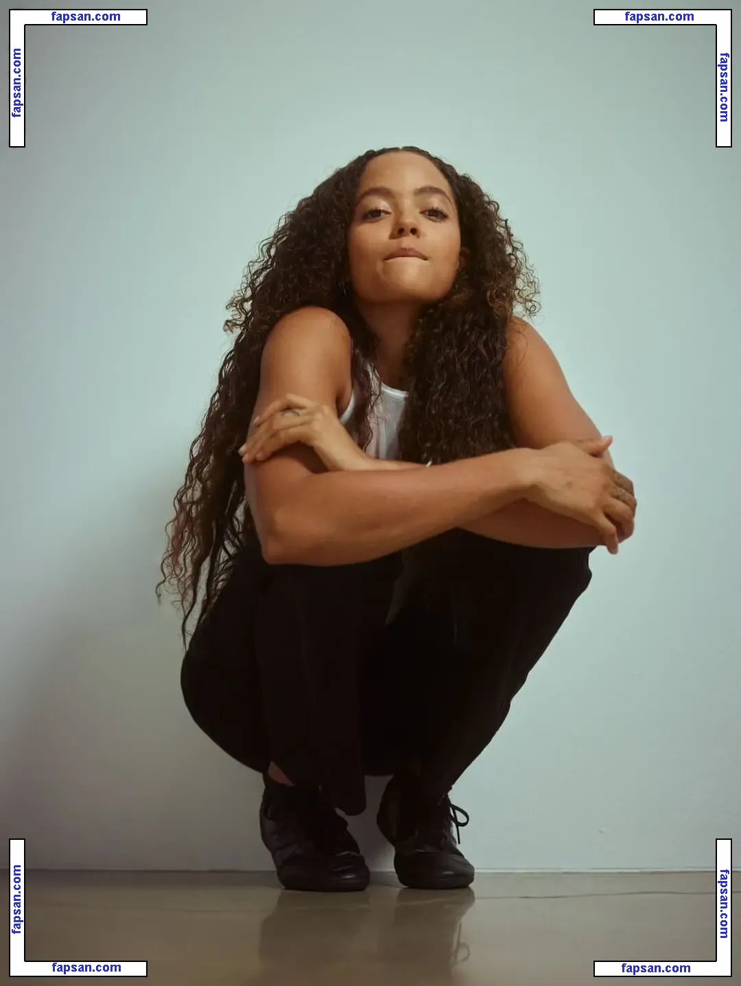 Quintessa Swindell голая фото #0034 с Онлифанс